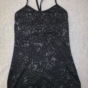 Lululemon workout top